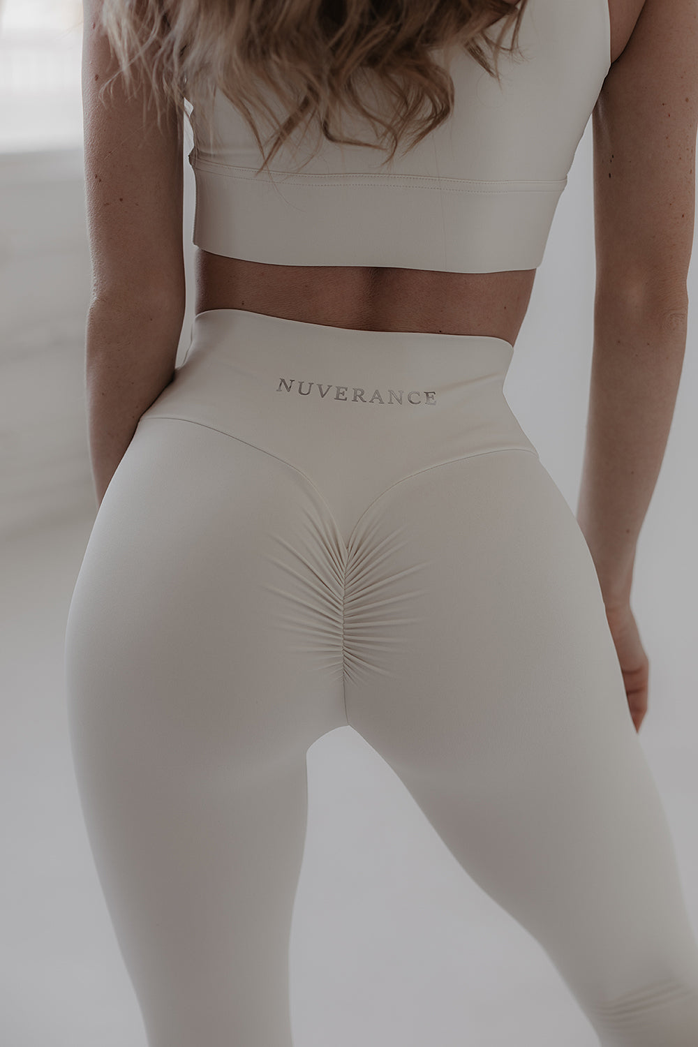 PUSH-UP LEGGING | IVORY